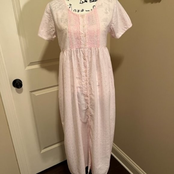 Amanda Stewart Other - Amanda Stewart COUNTRY Pink Nightgown Size Large